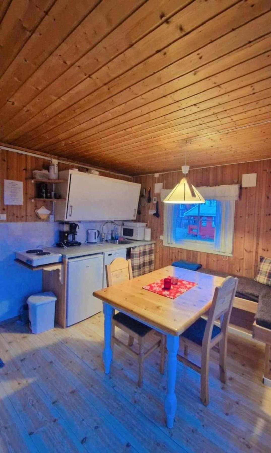 Bungalaven Lodge As Borselv Room photo